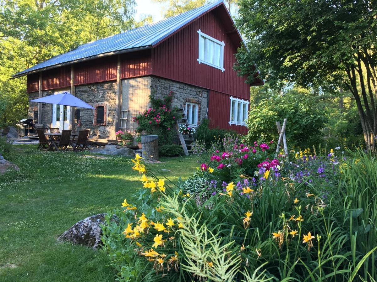 Savikulma B&B Mynamaki Екстериор снимка
